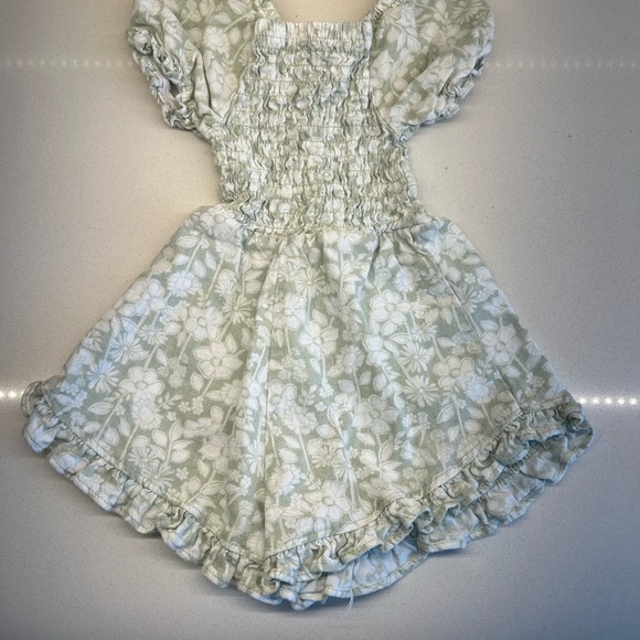 Baby Girl Outfit Bundle 3M | 4 Spring Sets Dresses Romper Shorts - Picture 3 of 5